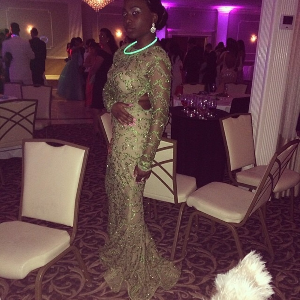 Custom long sleeves backless poison ivy dress